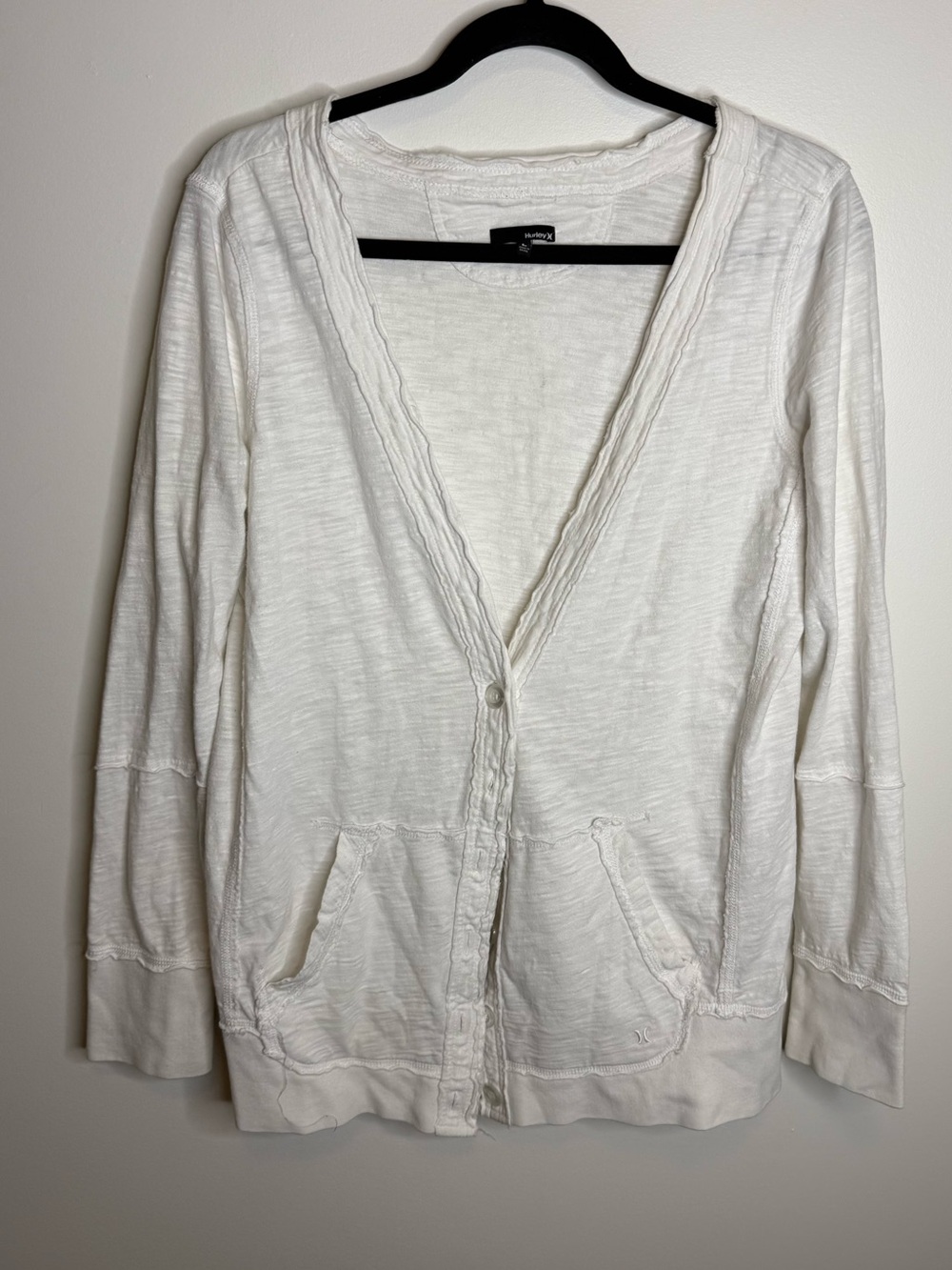 Hurley Cream V-Neck Button Front Cardigan size large